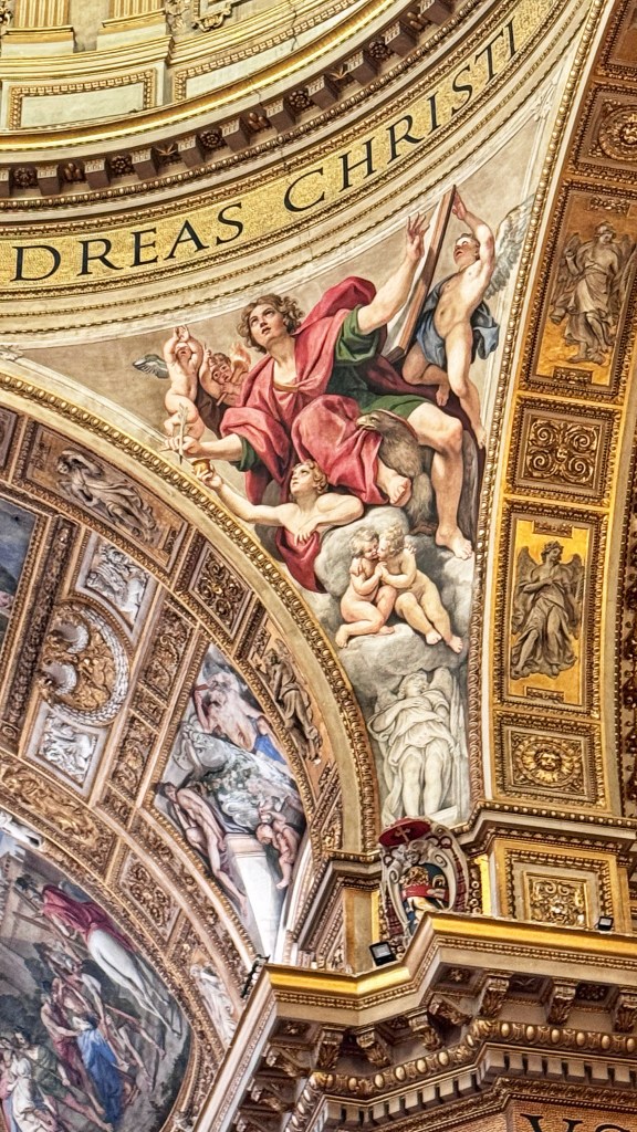 The high altar, designed by Carlo Fontana (1634–1714), frames Mattia Preti’s frescoes depicting the martyrdom and burial of Saint Andrew.